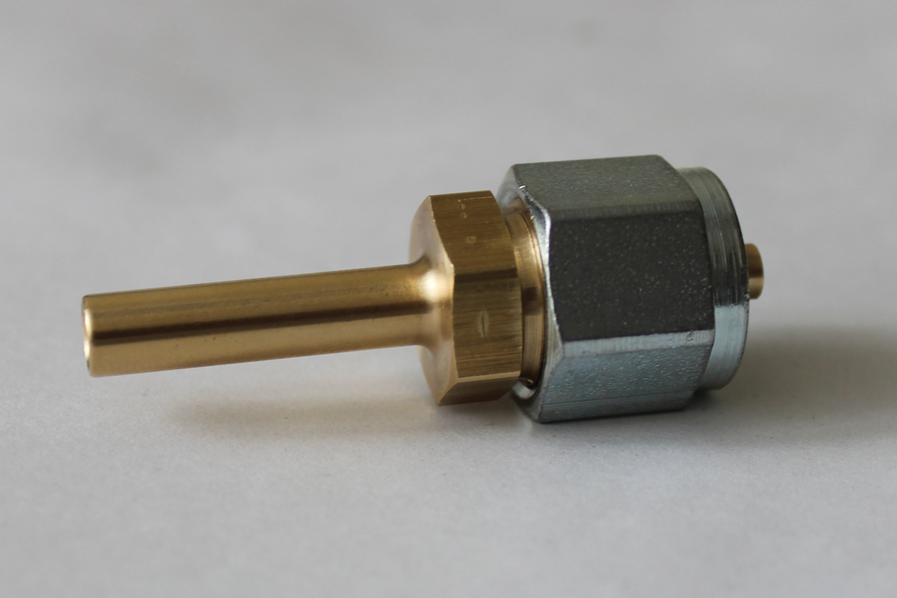 Комплект соединителя прямой для термопластиковой трубки D6 GZ-1310