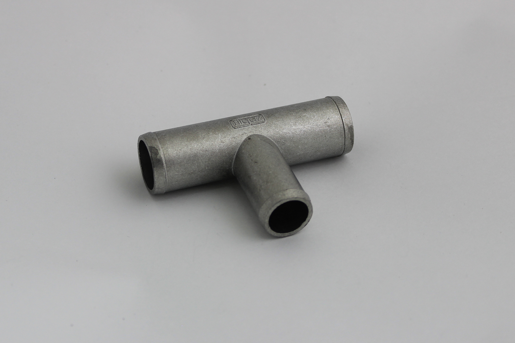 Тройник 19х16х19