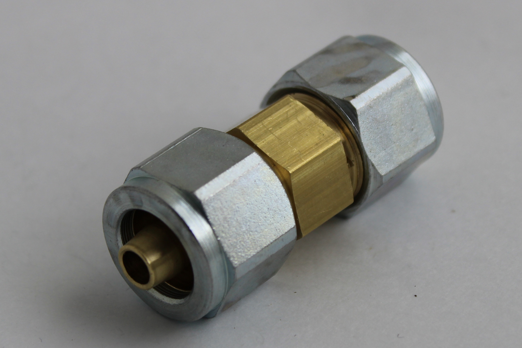 Комплект соединителя для термопластиковой трубки D6/D8 GZ-2314