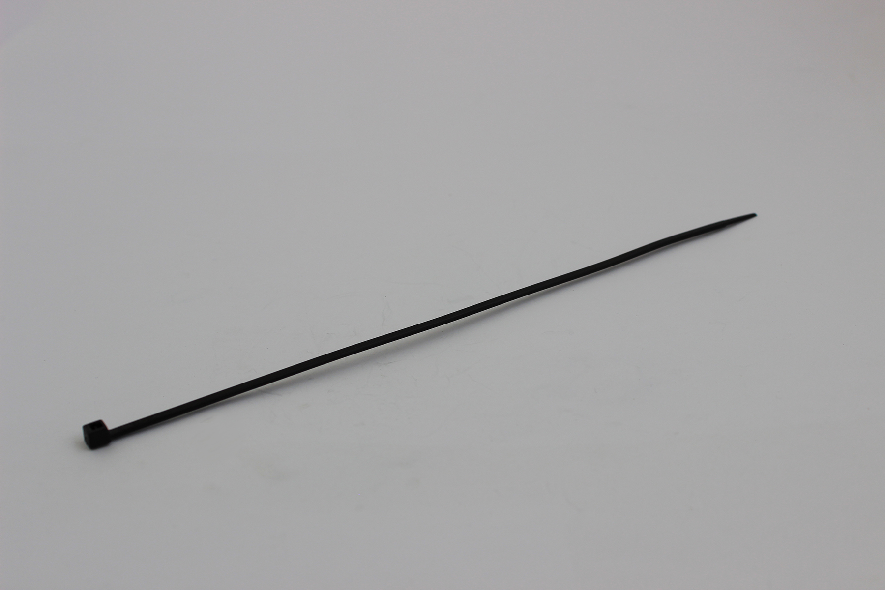 Стяжка кабельная 200*3,5 (чёрная)